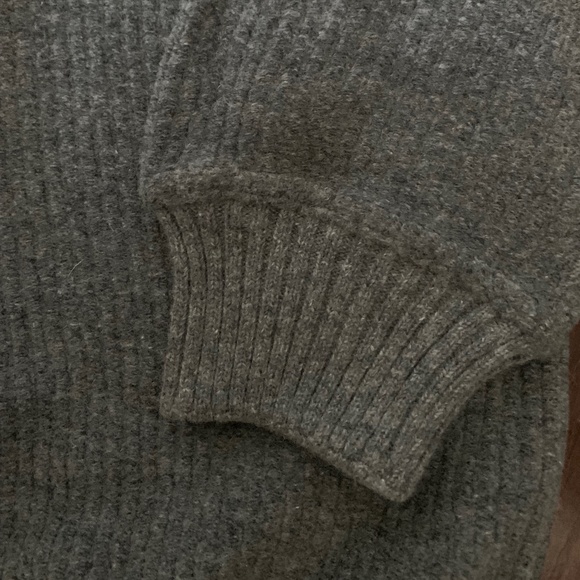 Vintage Men's Sweater - Picture 5 of 9